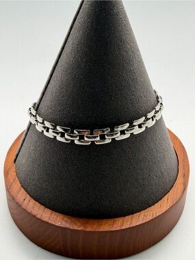 Polished Silver Link Bracelet for Women
